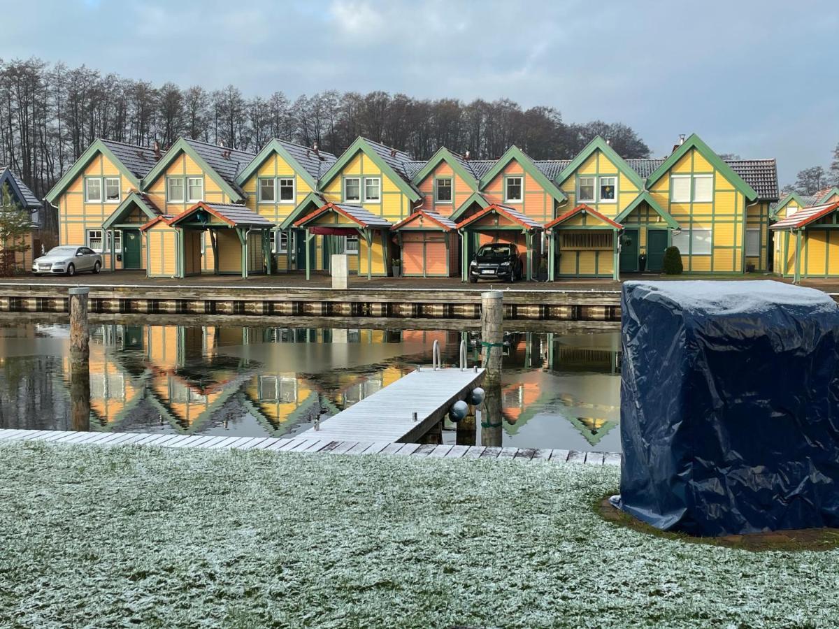 Ferienhaus Mit Bootssteg Am See In ריינסברג מראה חיצוני תמונה
